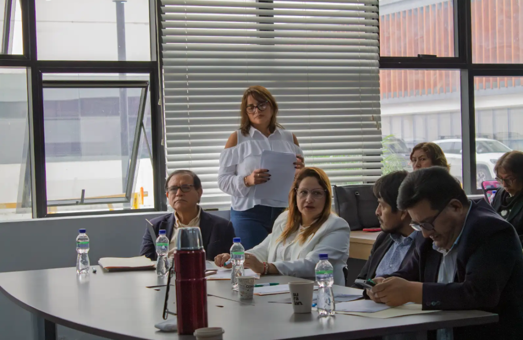 Jury deliberating to choose the winning initiative of the Circular Economy Challenge